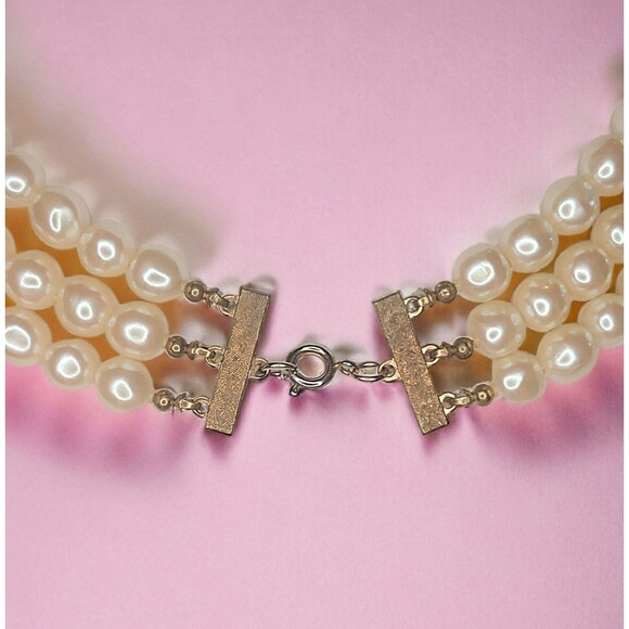 Vintage Triple Strand Faux Champagne Gradient Pearl Rhinestone 16" Necklace - Picture 3 of 3